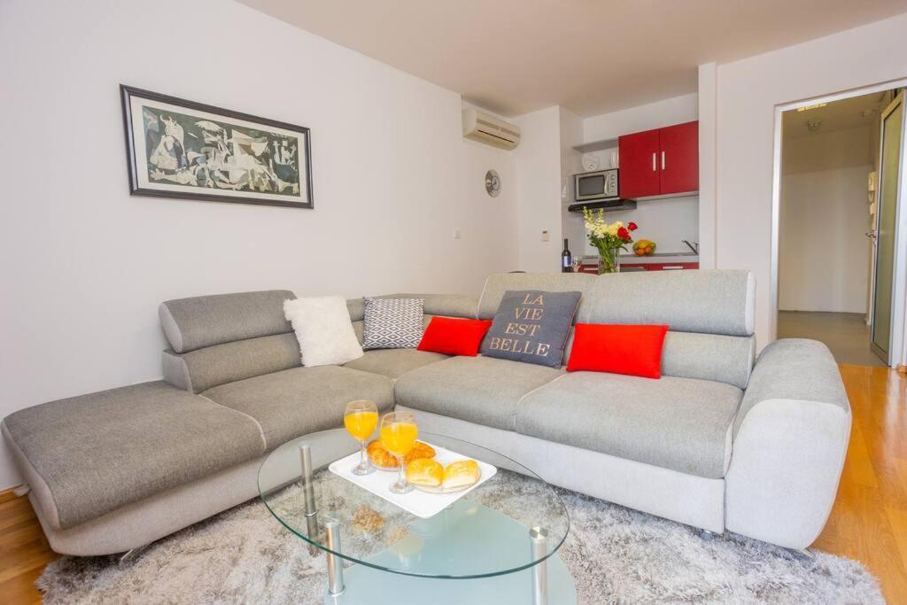 Bella Vista - Cozy Apartments With Easy Check-In And Free Parking Split Exteriér fotografie